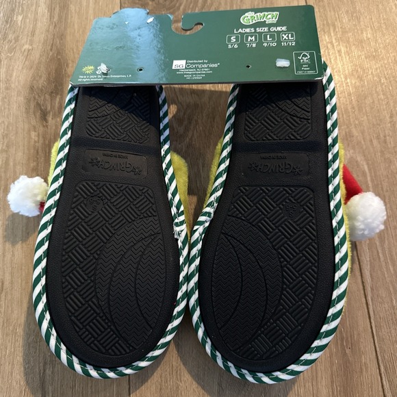 Dr. Seuss Grinch Christmas Santa Hat Slippers Slides Women's Size Small 5/6 NEW - Picture 4 of 4
